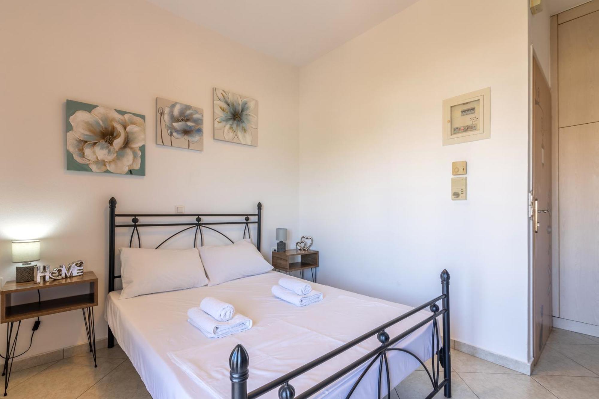 Studio On The Closest Beach To The City! Amoudara Lasithiou 외부 사진